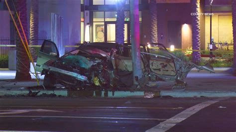 Car ripped apart in violent Santa Ana crash; 1 dead at scene